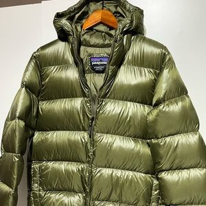 Patagonia Olive Green Puffer Jacket